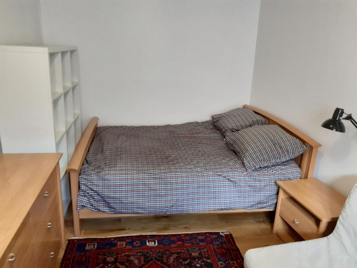 Appartement En Plein Coeur De Milly-La-Foret Exteriör bild