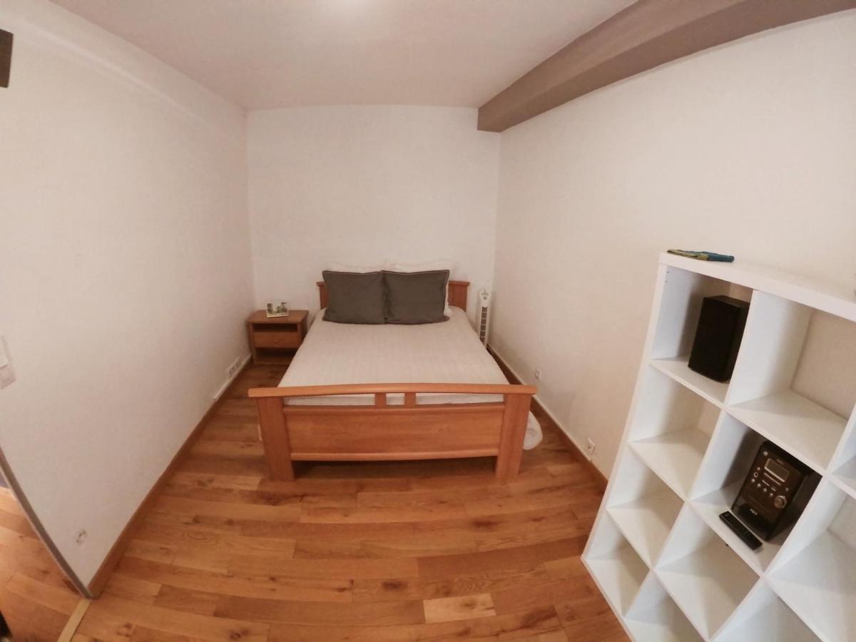 Appartement En Plein Coeur De Milly-La-Foret Exteriör bild