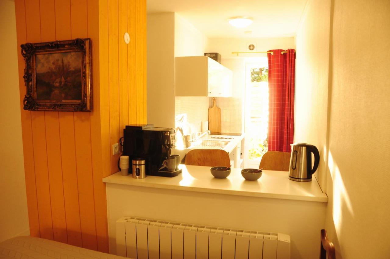 Appartement En Plein Coeur De Milly-La-Foret Exteriör bild