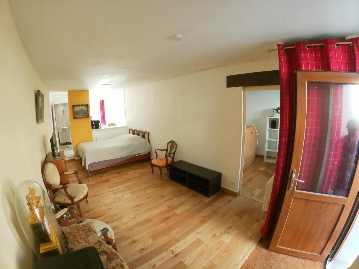 Appartement En Plein Coeur De Milly-La-Foret Exteriör bild