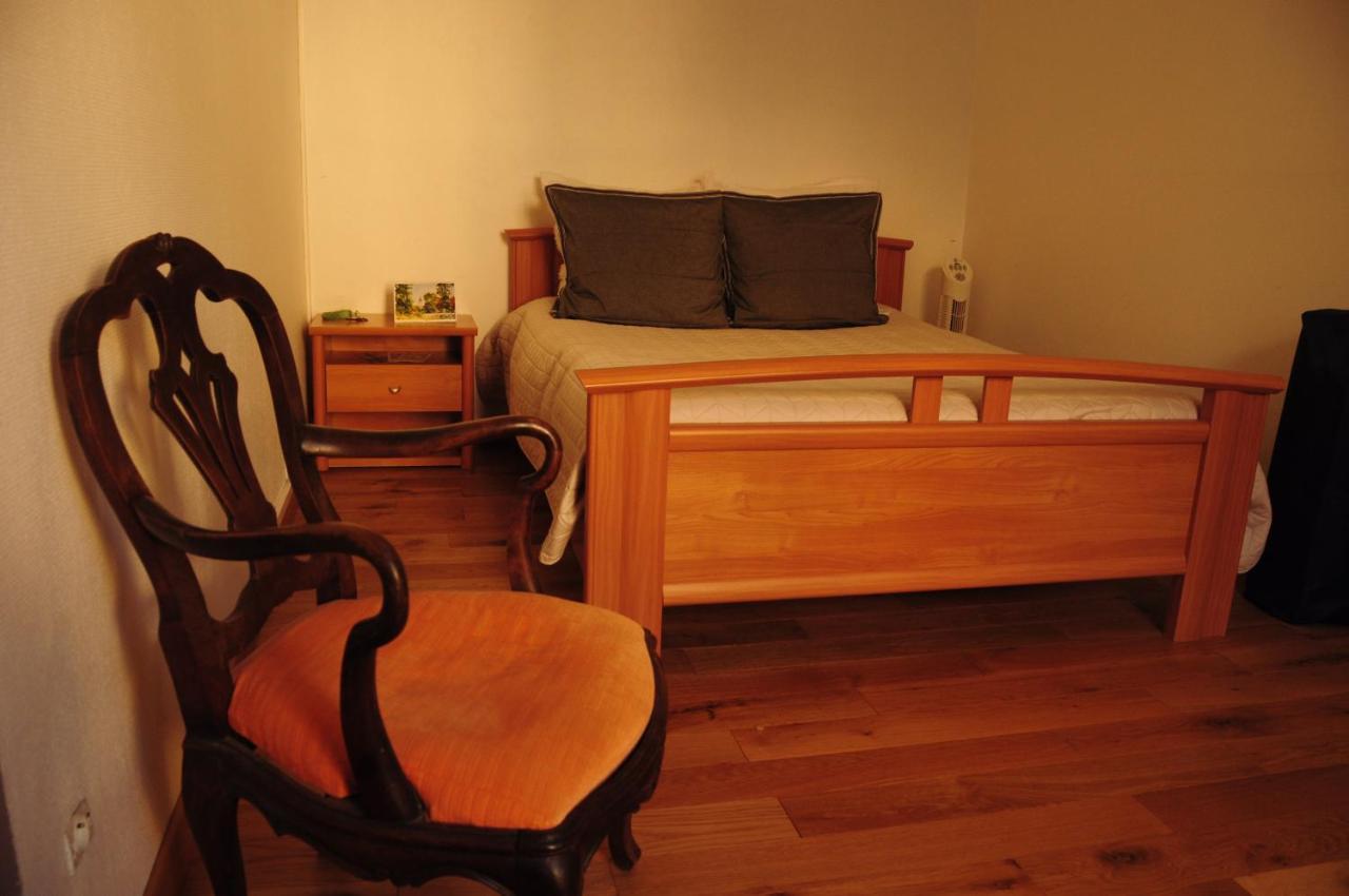 Appartement En Plein Coeur De Milly-La-Foret Exteriör bild
